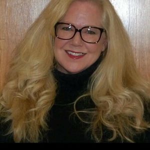 Meet your Posher, Cheryl